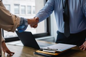 Shaking Hands SW Smartshield 