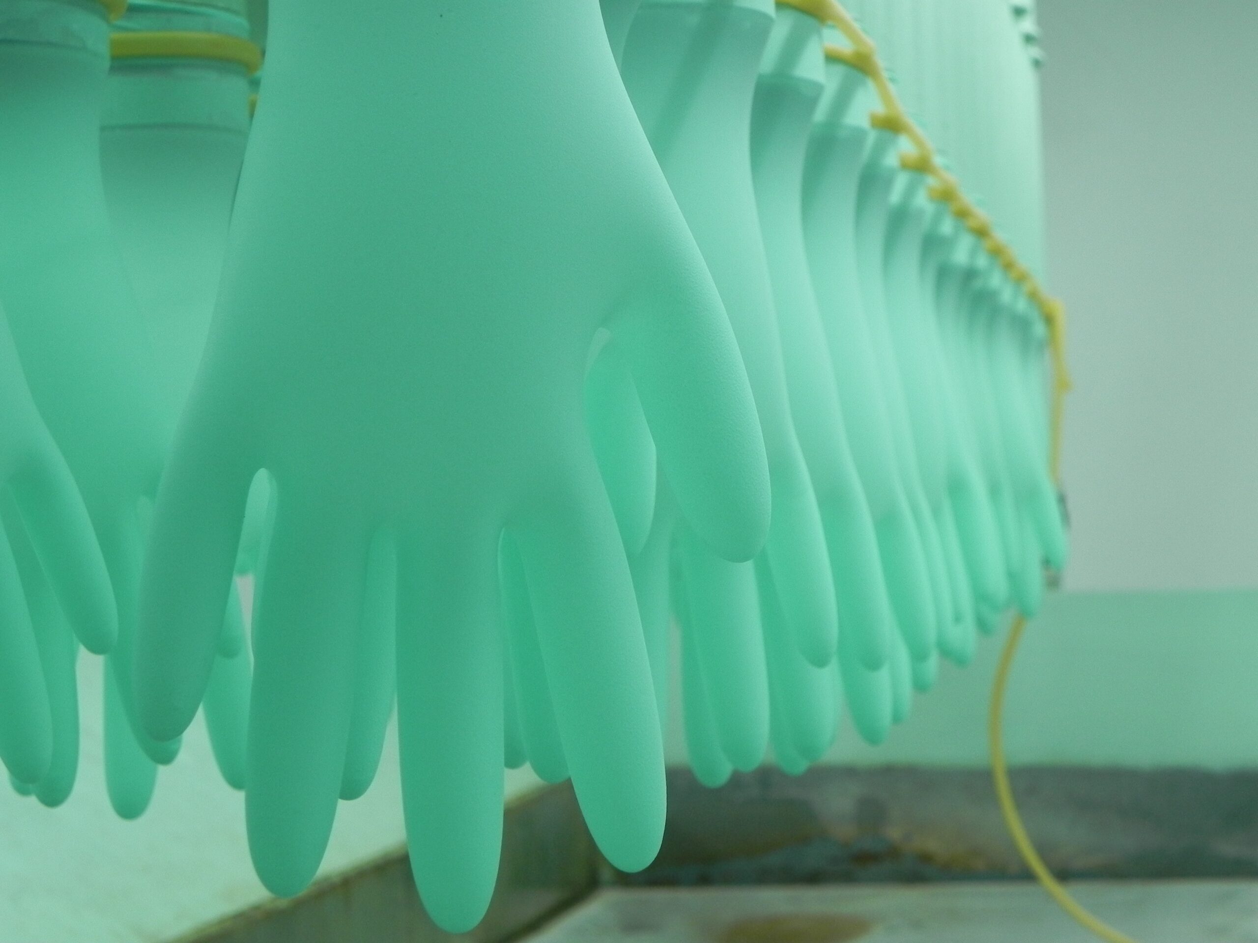 glove-manufacturing